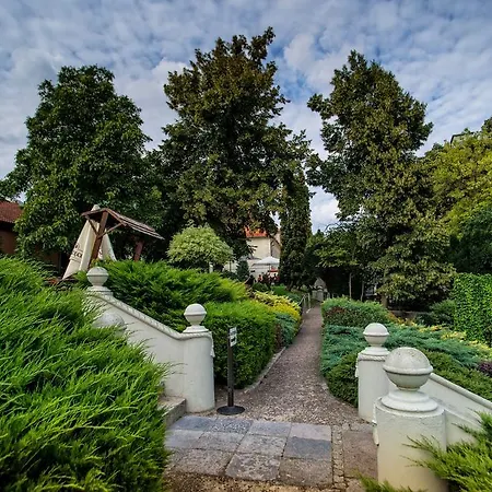 Adalbertus 3* Gniezno